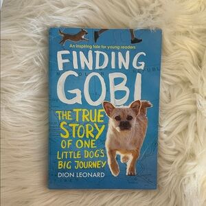 Scholastic Finding Gobi - Blue and Yellow Cover
